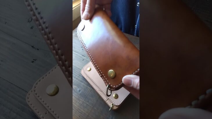 ワイルドサドルレザートラッカーウォレット 経年変化サンプル#keywest828 #レザークラフト  #経年変化  #トラッカーウォレット #トラッカーズウォレット #日本製  #ワイルドサドルレザー