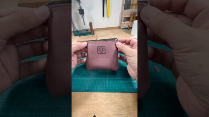 【レザークラフト】袋物、ミニポーチの作成　#shorts #レザークラフト #ハンドメイド #レザーポーチ