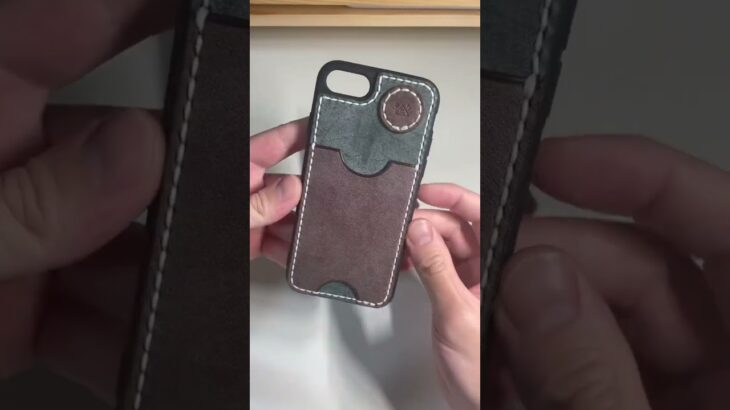 iPhoneケース #レザークラフト #ロロマレザー