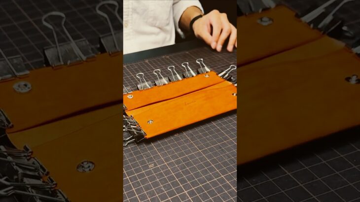 本革ペンケース。シンプルでスリムなデザイン。｜A slim and minimal genuine leather pen case ✨